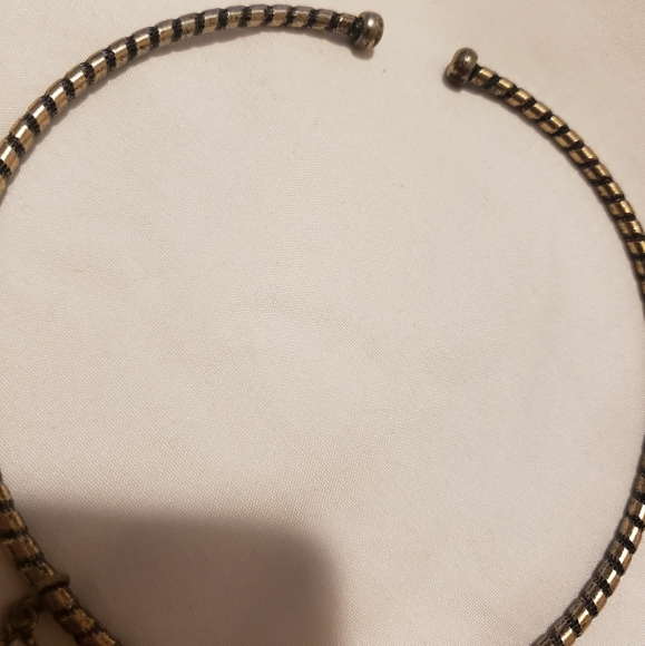 Statement Necklace - Picture 3 of 4